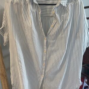 Madewell Blue and White Casual Button Down Shirt
